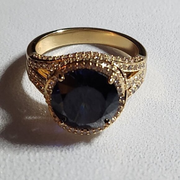 Bella Luce Tanzanite Diamond Simulants Yellow Ring - Picture 6 of 11